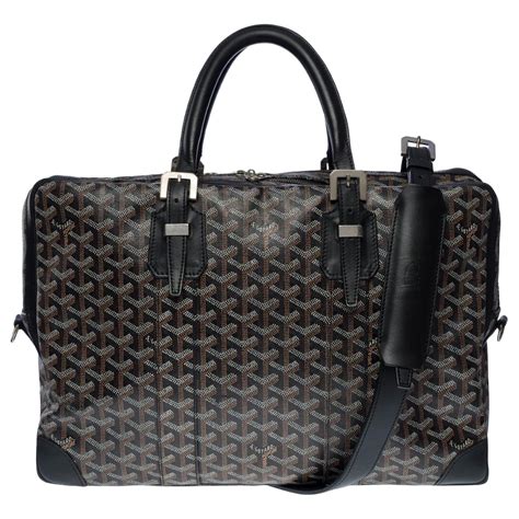 porte document goyard homme